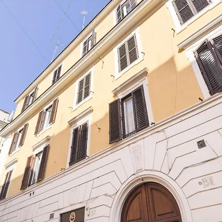 Vatican Beautiful 2br